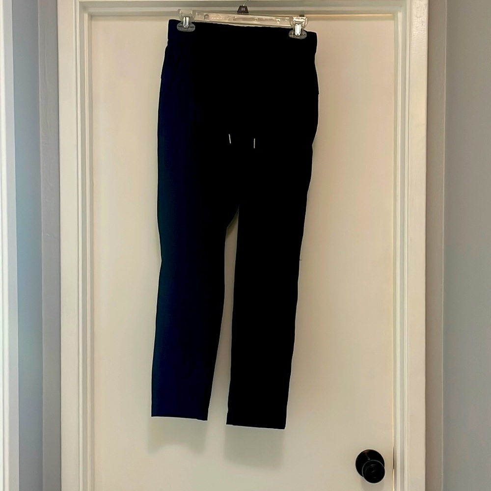 lululemon “on the fly” pant
